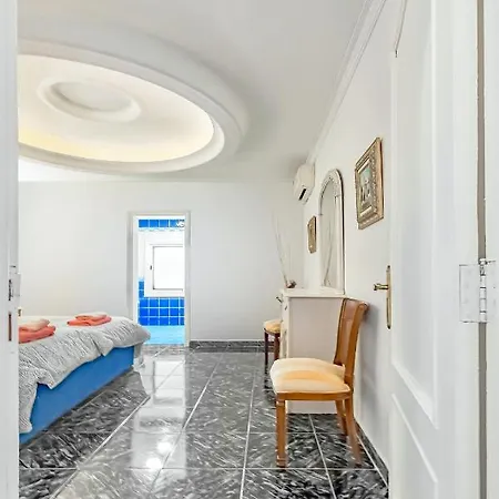 Raquel With Private Pool And Sea View Villa *