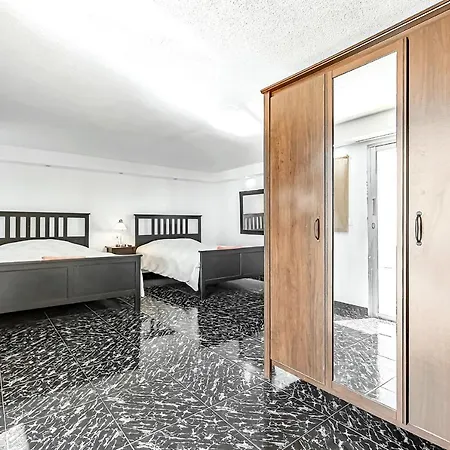 Villa Raquel With Private Pool And Sea View